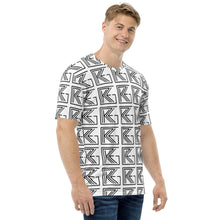 Load image into Gallery viewer, Men&#39;s T-shirt - All over
